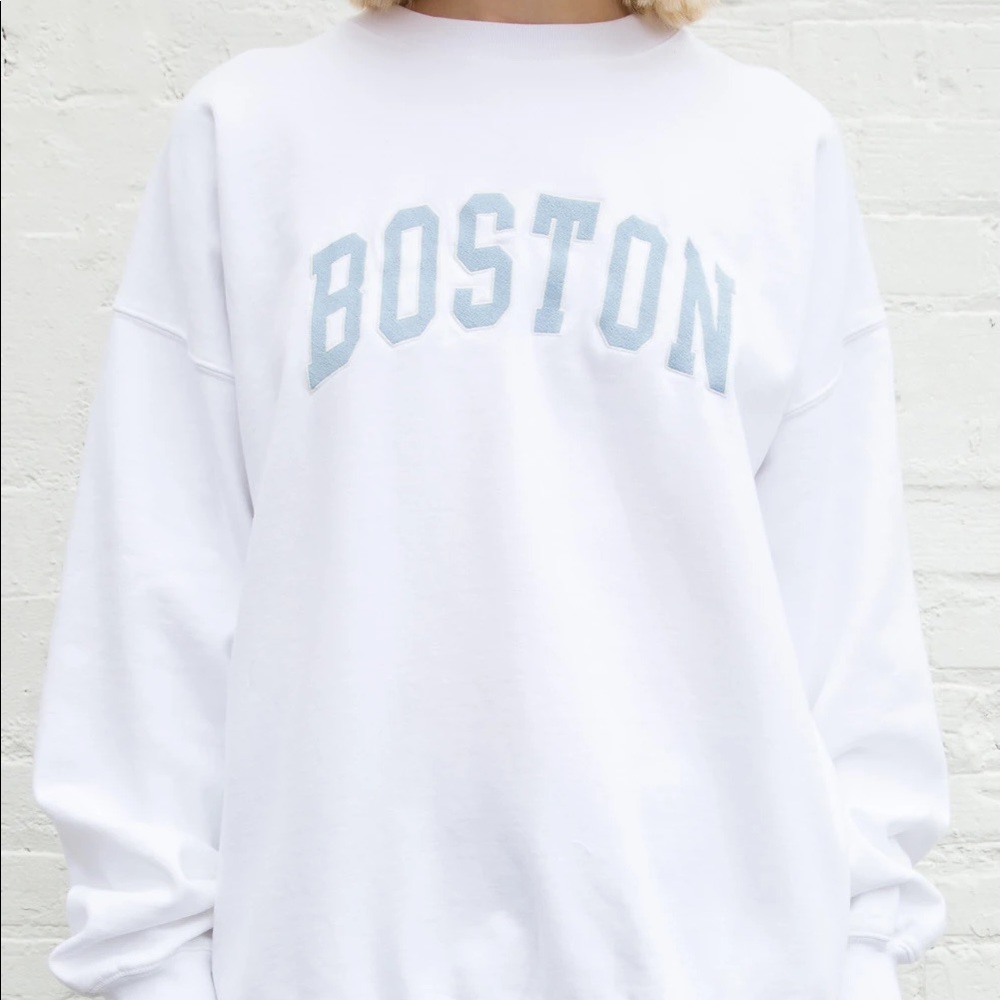 ERICA BOSTON SWEATSHIRT
